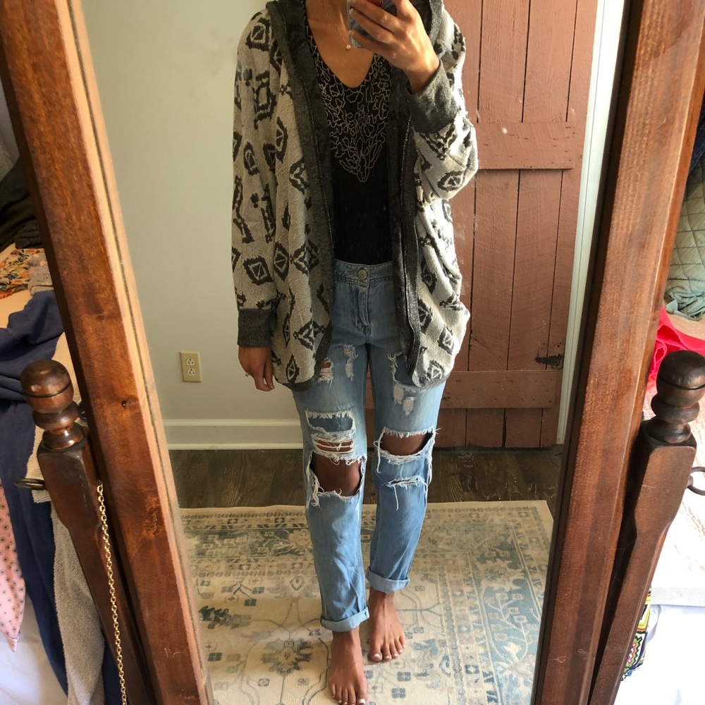 🔴 LAST CHANCE 🔴 Abercrombie & Fitch Cardi